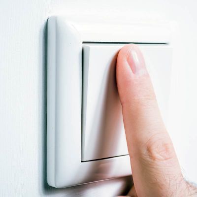 Lichtschalter installieren lassen vom Elektriker